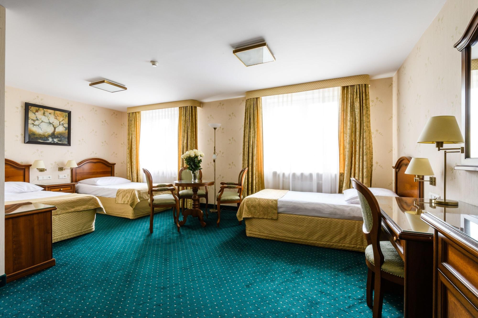 Hotel Boss